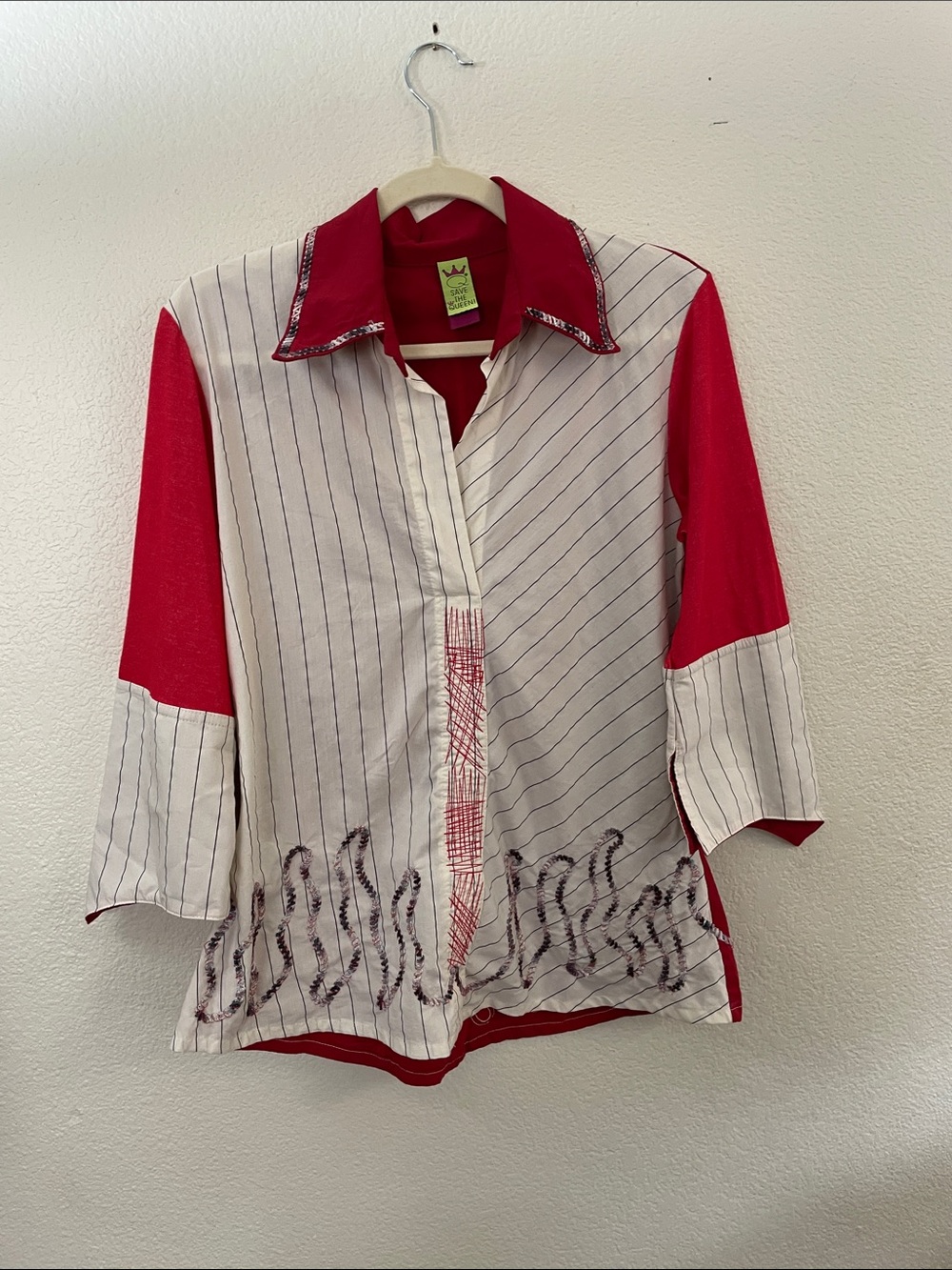 Save The Queen NWOT Red & White Pinstripe Blouse L 19x25
